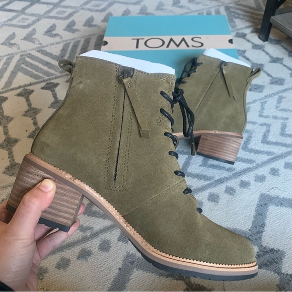 • NWT! [Toms] Finn Lace-Up Booties • - Picture 10 of 12